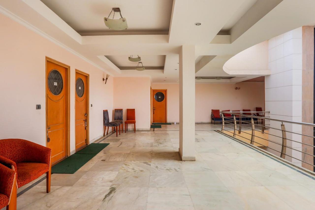 Oyo 71042 Sahara Estate Hotel Gorakhpur Exterior foto