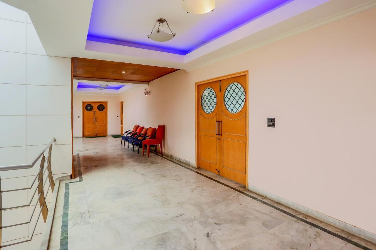 Oyo 71042 Sahara Estate Hotel Gorakhpur Exterior foto